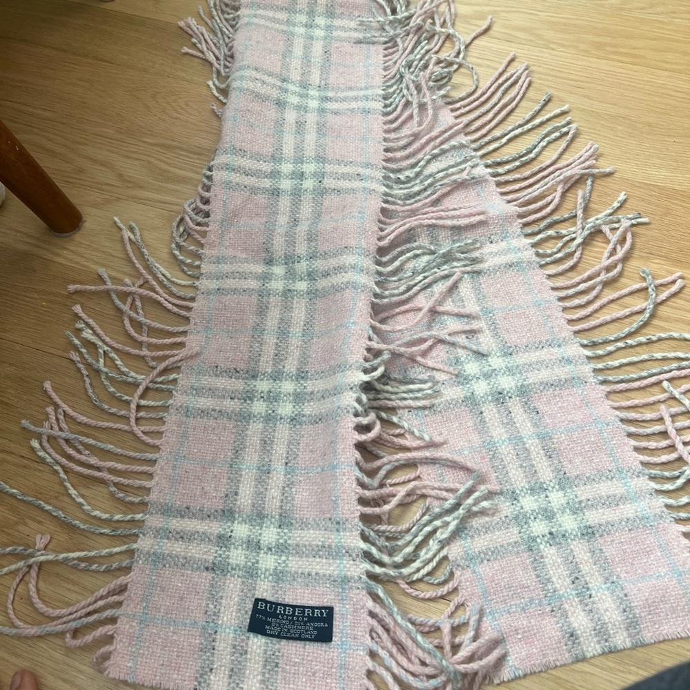 Burberry fringed scarf